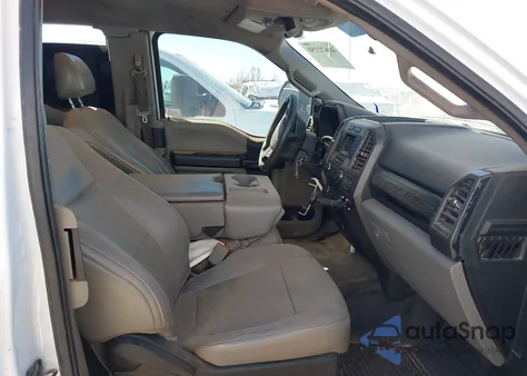 2019 Ford F-350 Chassis Xl из США, поврежденный, VIN 1FD7X3ET0KEC91258